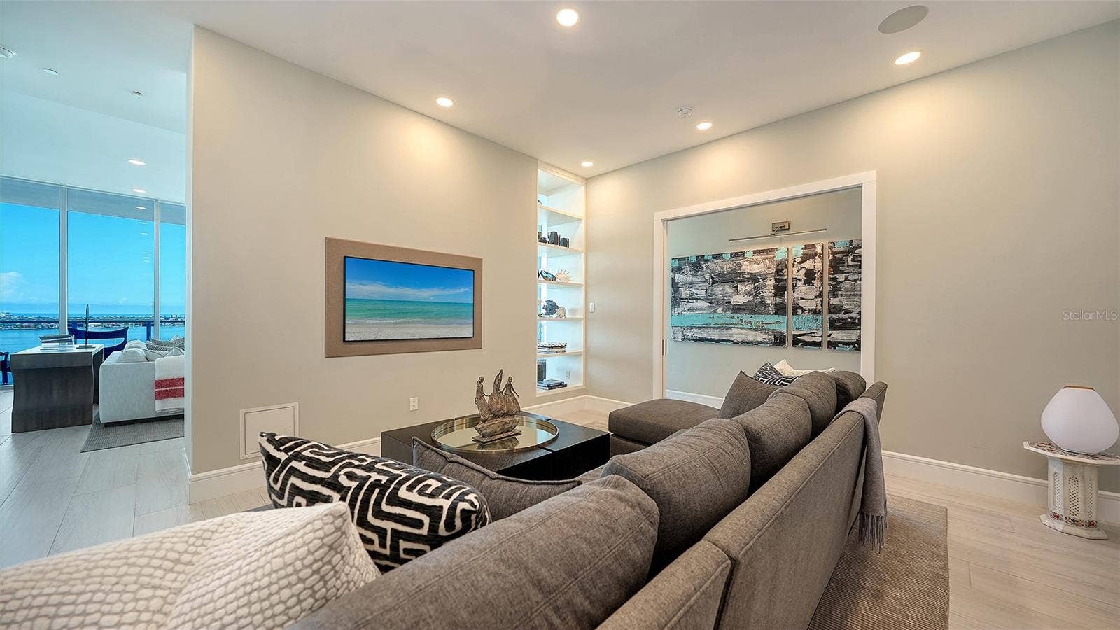 605 S GULFSTREAM AVENUE, #13, Sarasota, FL 34236 605 S GULFSTREAM AVENUE, #13, Sarasota, FL 34236