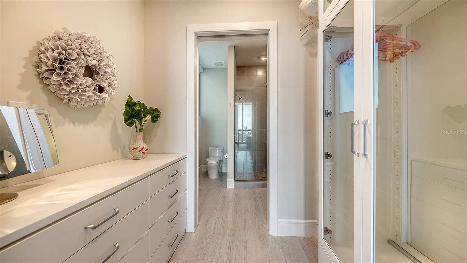 605 S GULFSTREAM AVENUE, #13, Sarasota, FL 34236 605 S GULFSTREAM AVENUE, #13, Sarasota, FL 34236