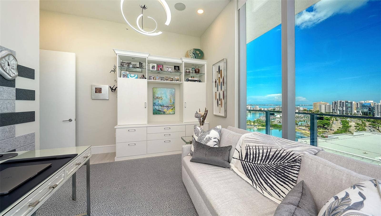 605 S GULFSTREAM AVENUE, #13, Sarasota, FL 34236 605 S GULFSTREAM AVENUE, #13, Sarasota, FL 34236