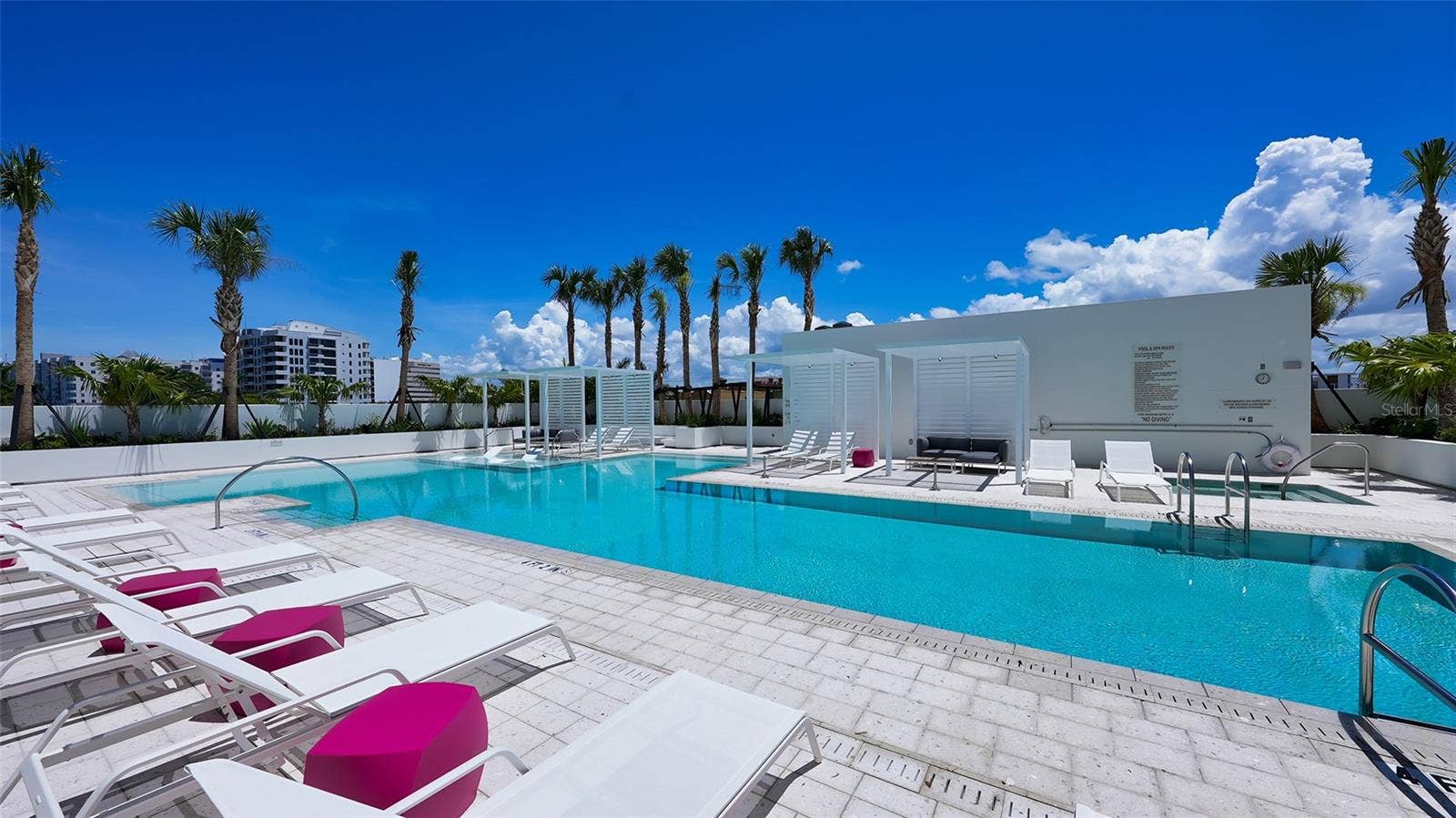 605 S GULFSTREAM AVENUE, #13, Sarasota, FL 34236 605 S GULFSTREAM AVENUE, #13, Sarasota, FL 34236