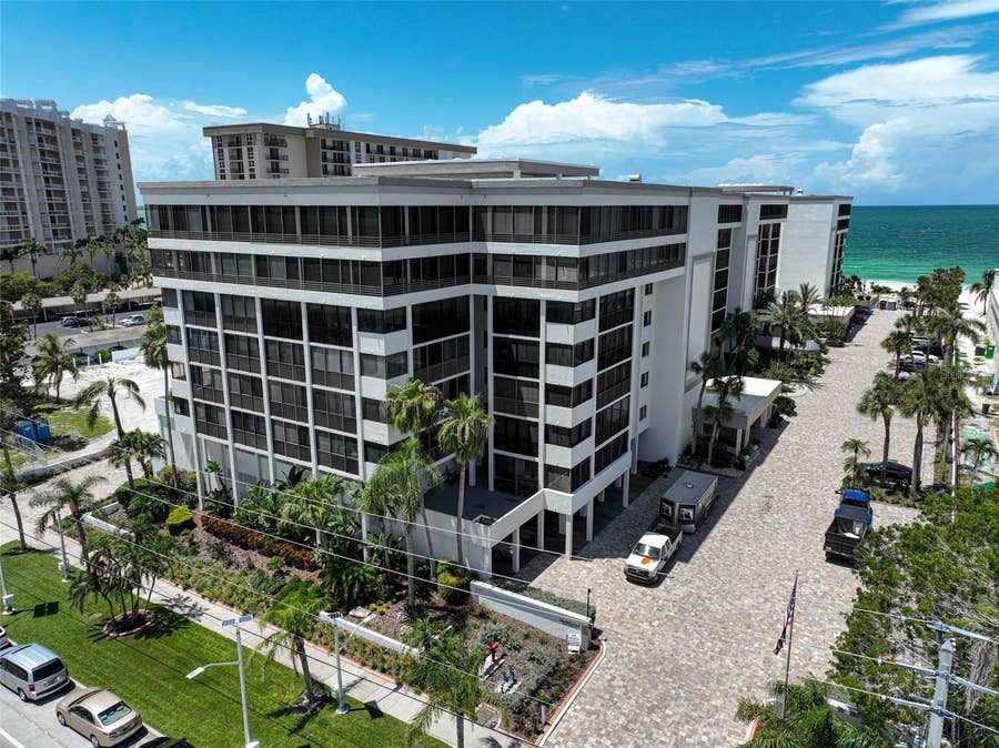 Property photo for 1100 BENJAMIN FRANKLIN DRIVE, #802, Sarasota, FL
