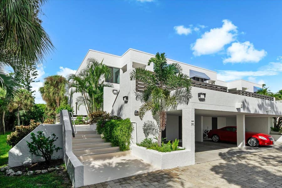 Property photo for 843 BAYPORT WAY, #843, Longboat Key, FL