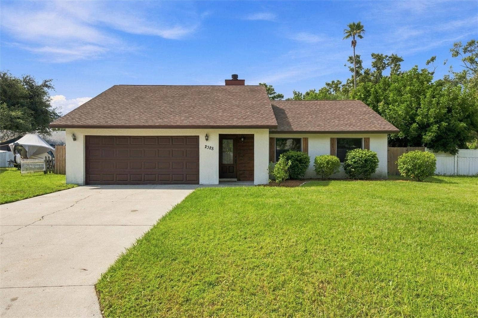2328 SPRING OAKS CIRCLE, Sarasota, FL 34234 2328 SPRING OAKS CIRCLE, Sarasota, FL 34234