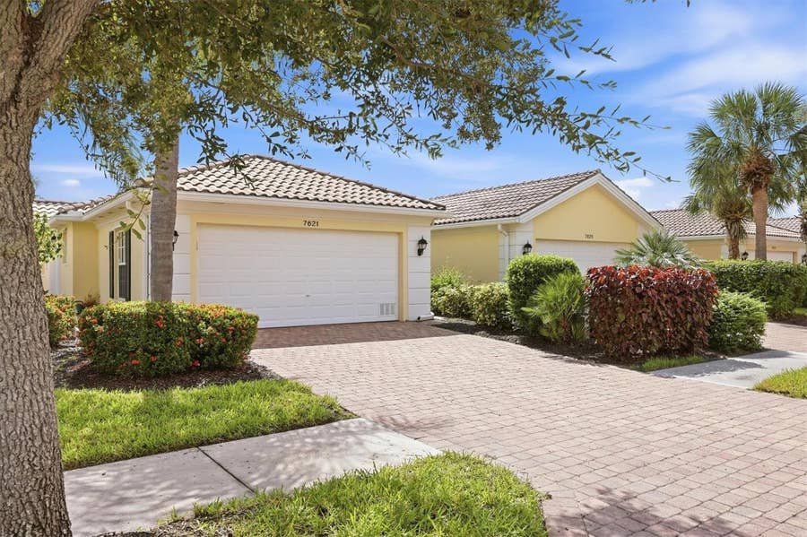 Property photo for 7621 QUINTO DRIVE, Sarasota, FL
