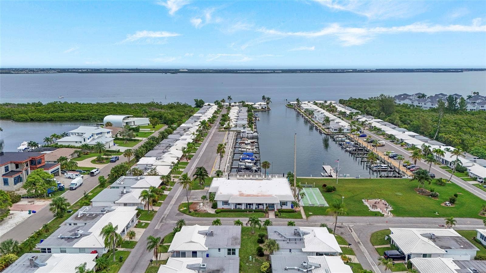 845 SPANISH DRIVE N, #845, Longboat Key, FL 34228
