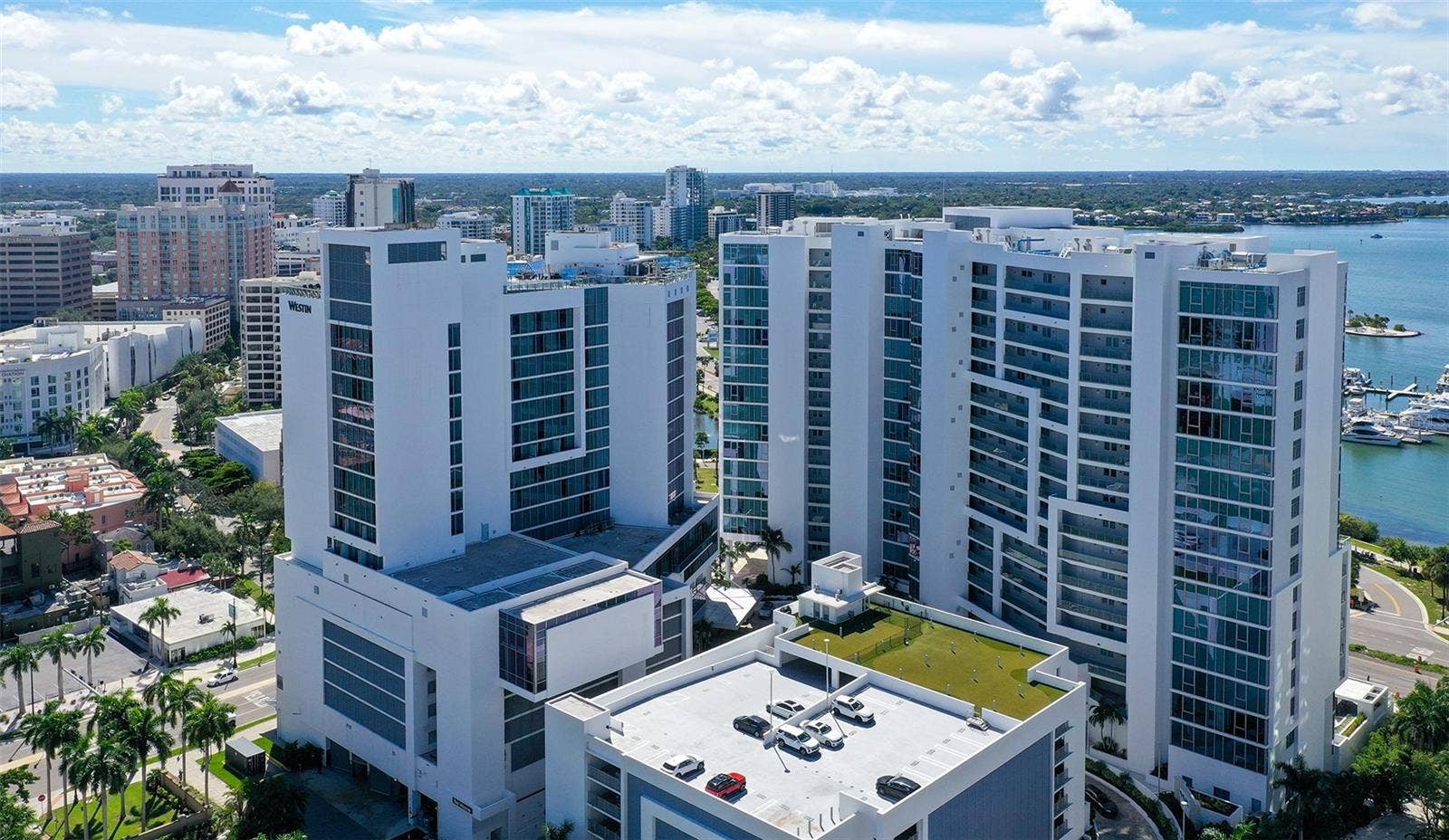 1155 N GULFSTREAM AVENUE, #207, Sarasota, FL 34236 Enjoy sweeping panoramic views of Sarasotas vibrant downtown skyline.