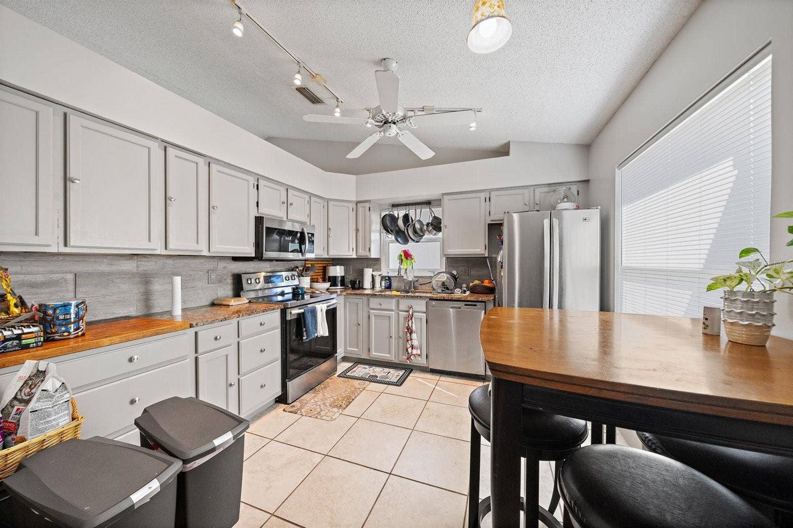 4759 RAINTREE STREET CIRCLE E, Bradenton, FL 34203 4759 RAINTREE STREET CIRCLE E, Bradenton, FL 34203