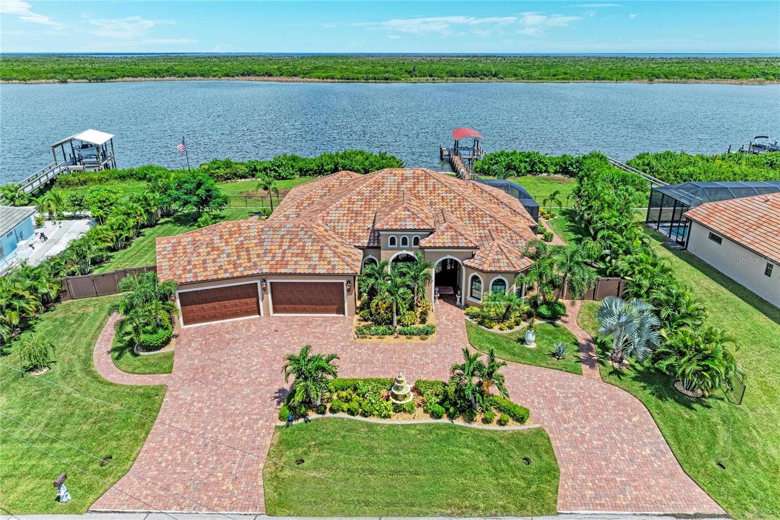 16488 LIGGETT CIRCLE, Port Charlotte, FL 33981 16488 LIGGETT CIRCLE, Port Charlotte, FL 33981