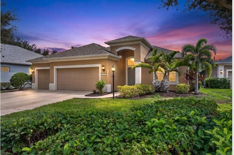 Property photo for 4808 BOSTON COMMON GLEN, Bradenton, FL