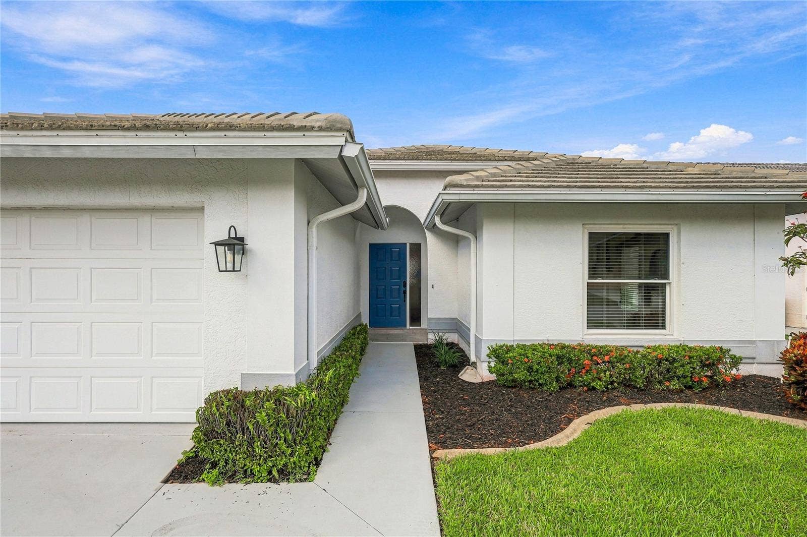 5816 BEAURIVAGE AVENUE, Sarasota, FL 34243 5816 BEAURIVAGE AVENUE, Sarasota, FL 34243