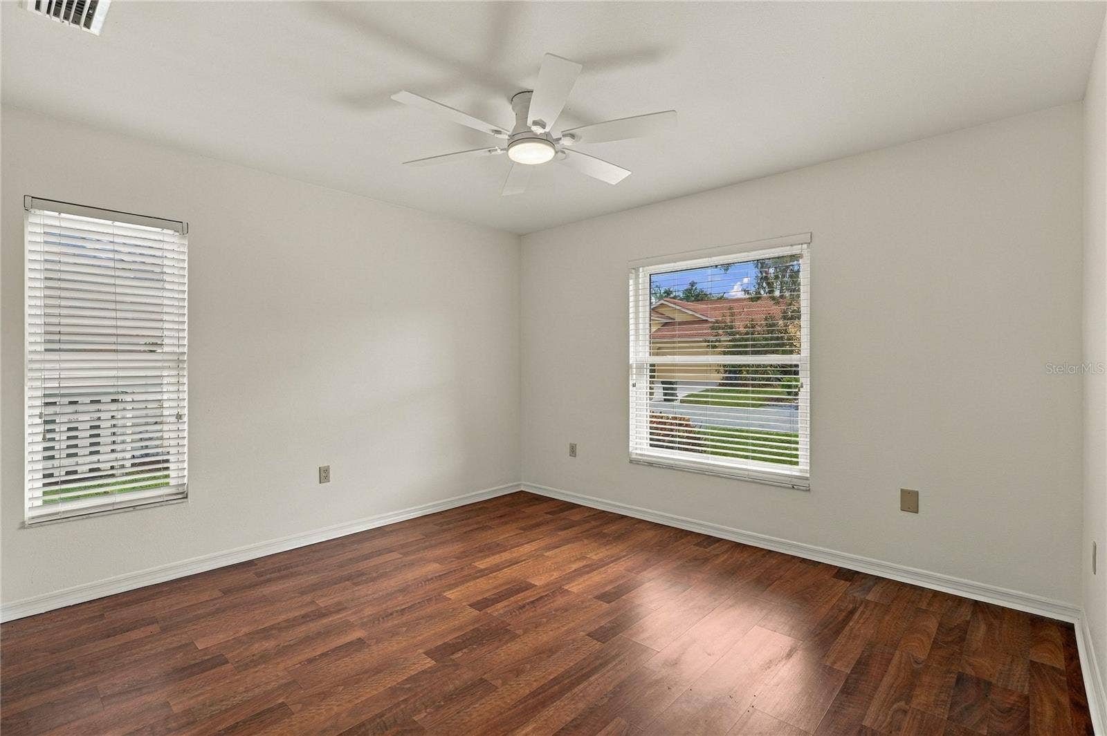 5816 BEAURIVAGE AVENUE, Sarasota, FL 34243 5816 BEAURIVAGE AVENUE, Sarasota, FL 34243