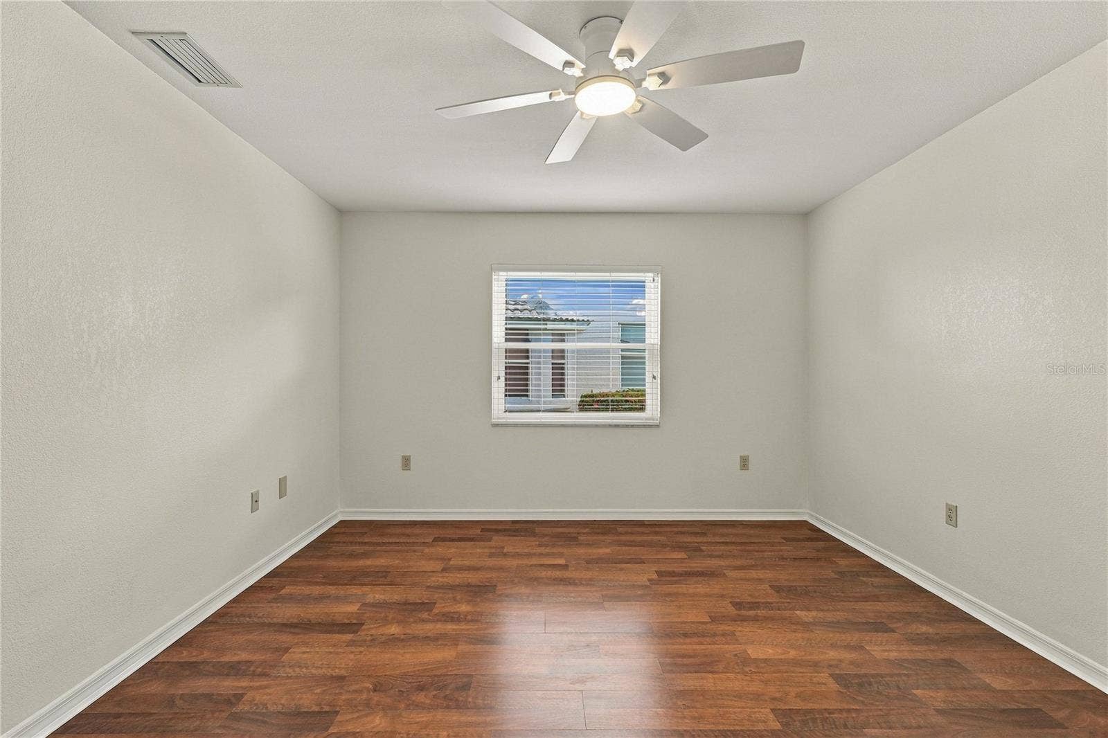 5816 BEAURIVAGE AVENUE, Sarasota, FL 34243 5816 BEAURIVAGE AVENUE, Sarasota, FL 34243