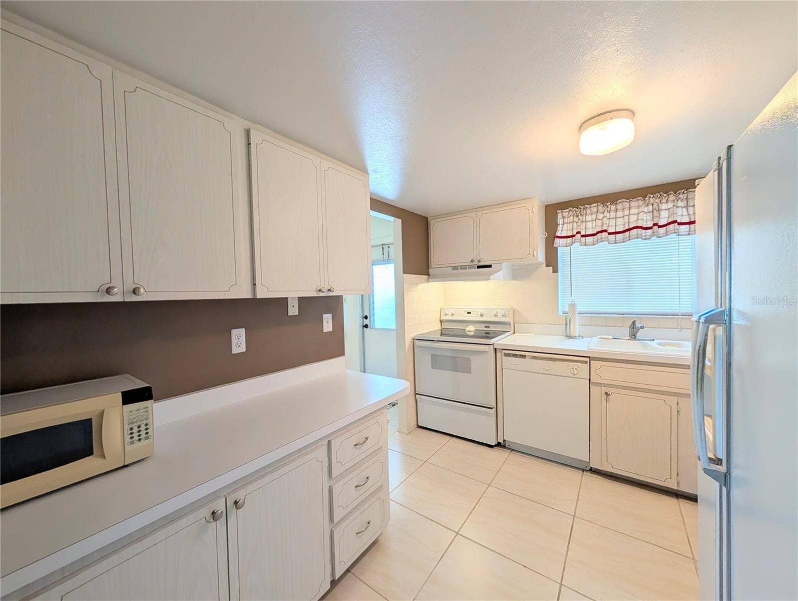 1865 SUNNY DRIVE, #G21, Bradenton, FL 34207 1865 SUNNY DRIVE, #G21, Bradenton, FL 34207