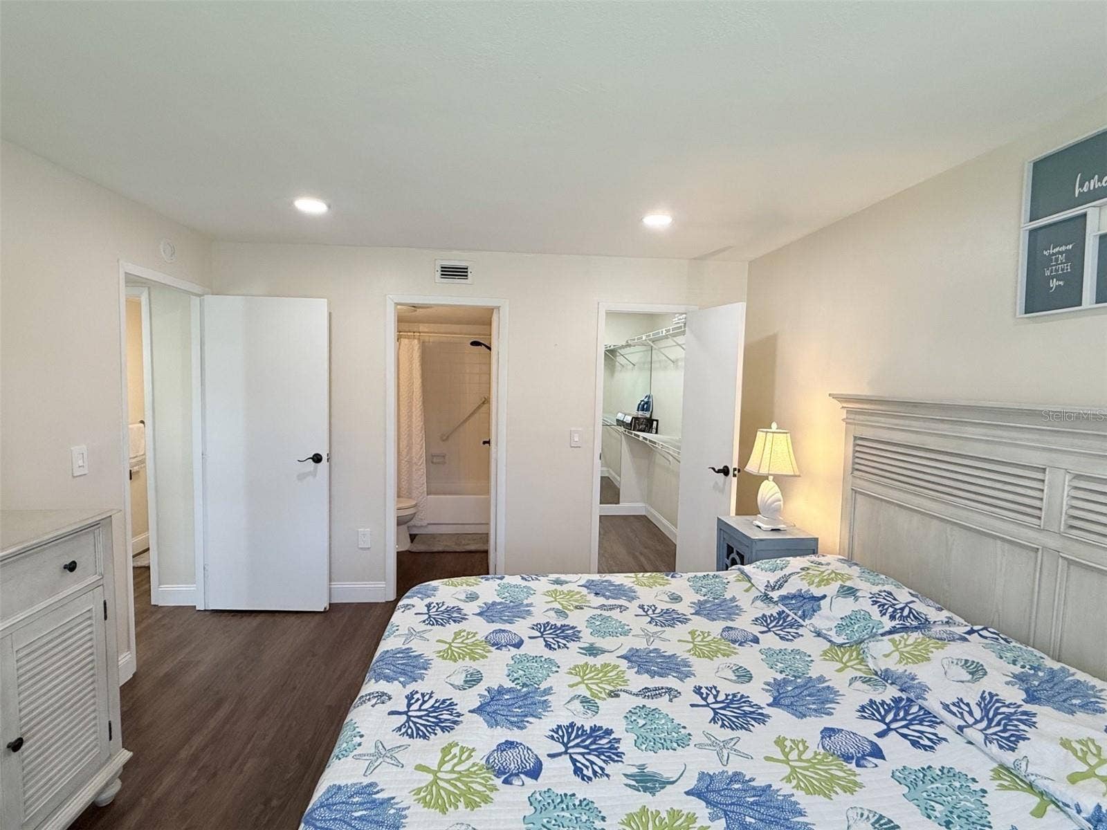 3231 BENEVA ROAD, #101, Sarasota, FL 34232