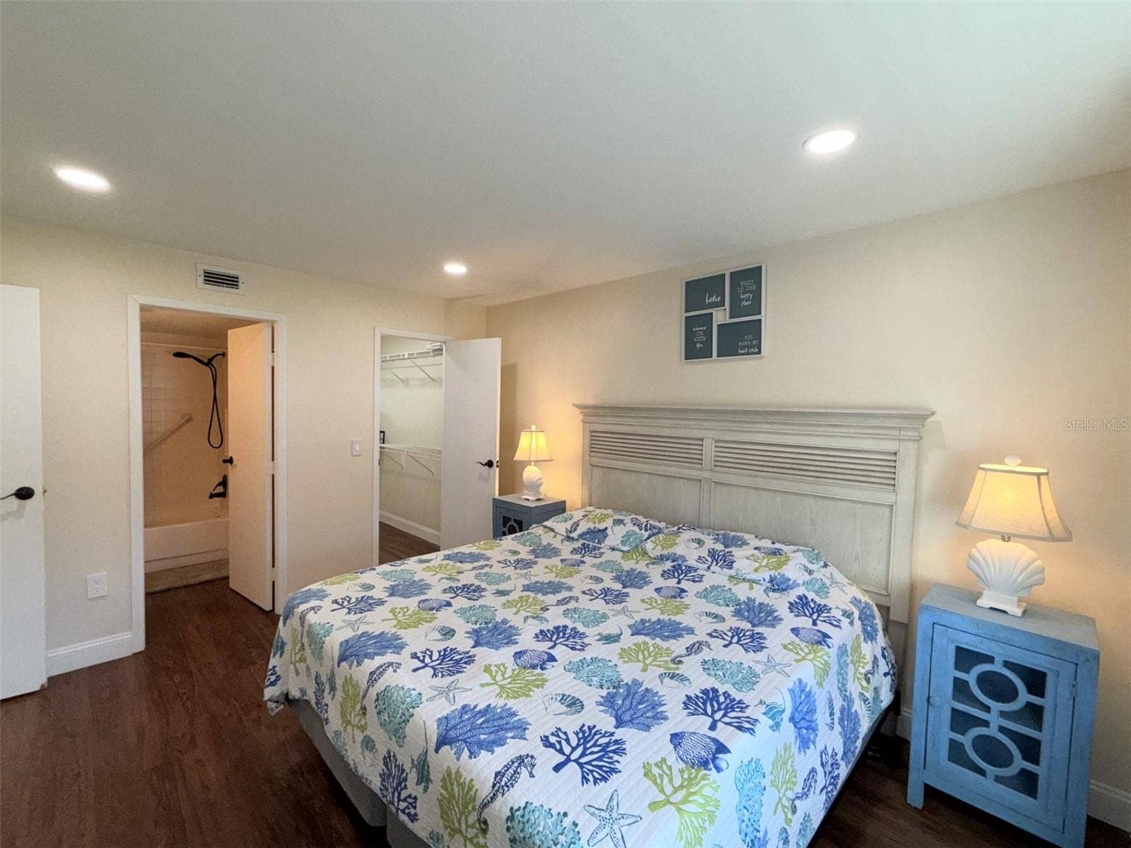 3231 BENEVA ROAD, #101, Sarasota, FL 34232