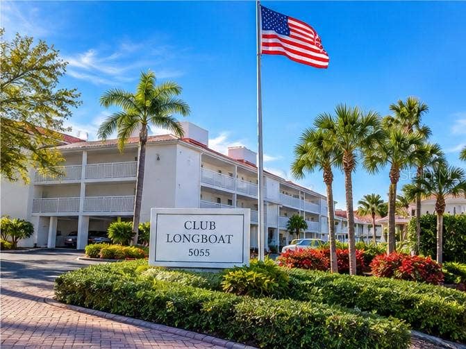 5055 GULF OF MEXICO DRIVE, #532, Longboat Key, FL 34228 Entry to Club Longboat