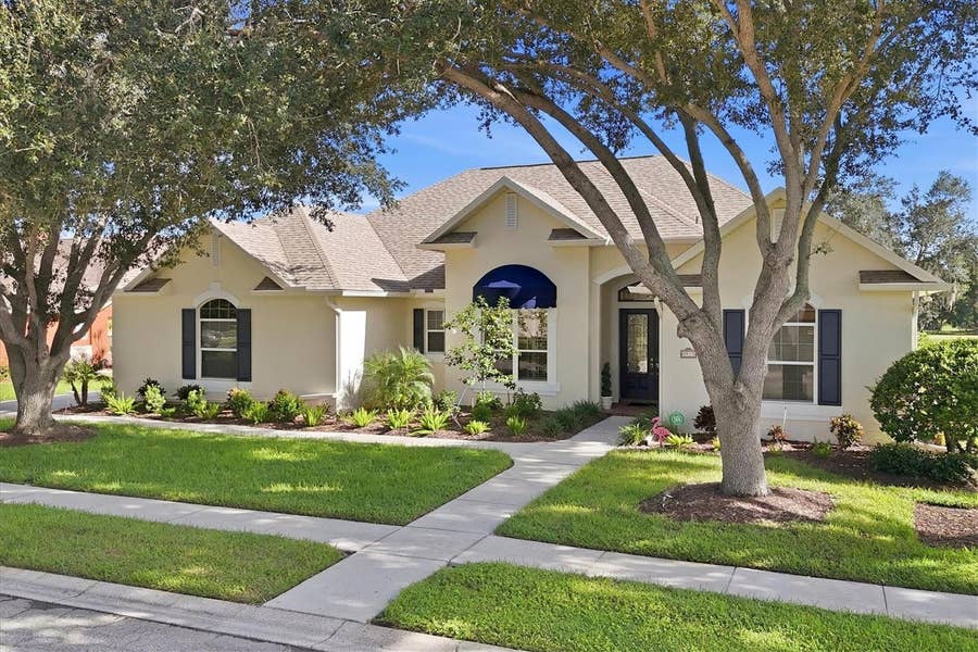 Property photo for 9913 LAUREL VALLEY AVENUE CIRCLE, Bradenton, FL