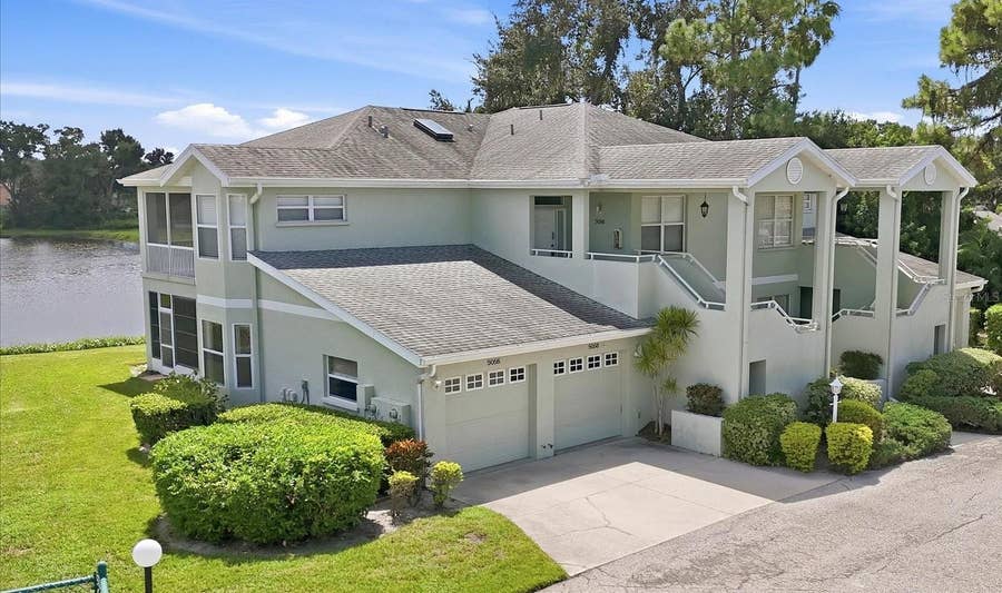 Property photo for 5056 OAK RUN DRIVE, Sarasota, FL