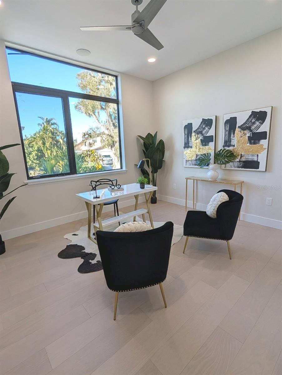 2110 MICHELE DRIVE, Sarasota, FL 34231 Main floor office or bedroom with full bath and spacious closet