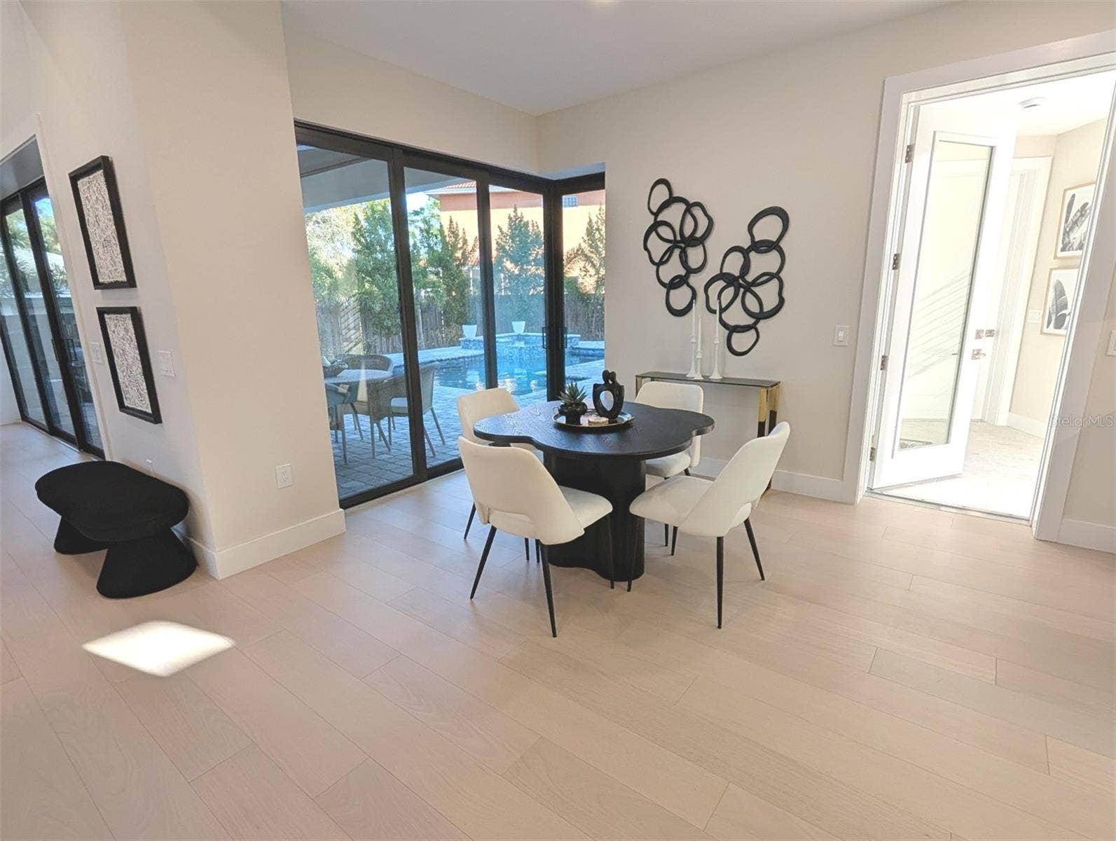 2110 MICHELE DRIVE, Sarasota, FL 34231 Eating nook