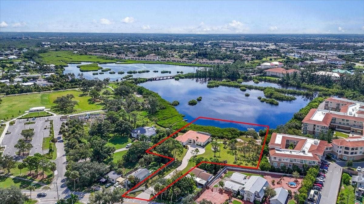 102 BRENDA LANE, Nokomis, FL 34275