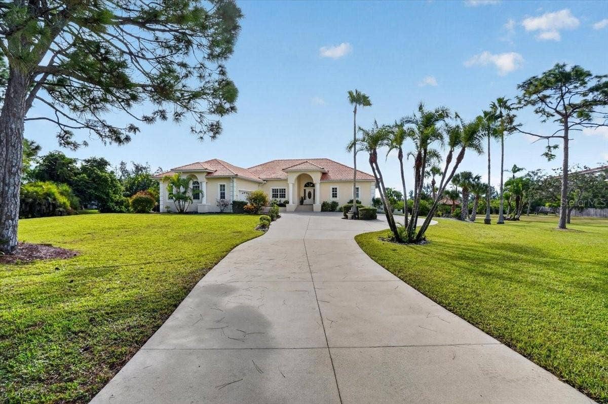 102 BRENDA LANE, Nokomis, FL 34275