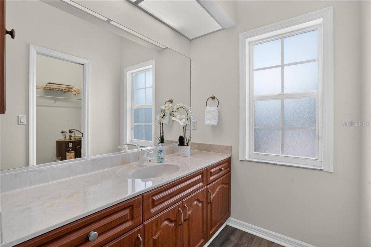 102 BRENDA LANE, Nokomis, FL 34275