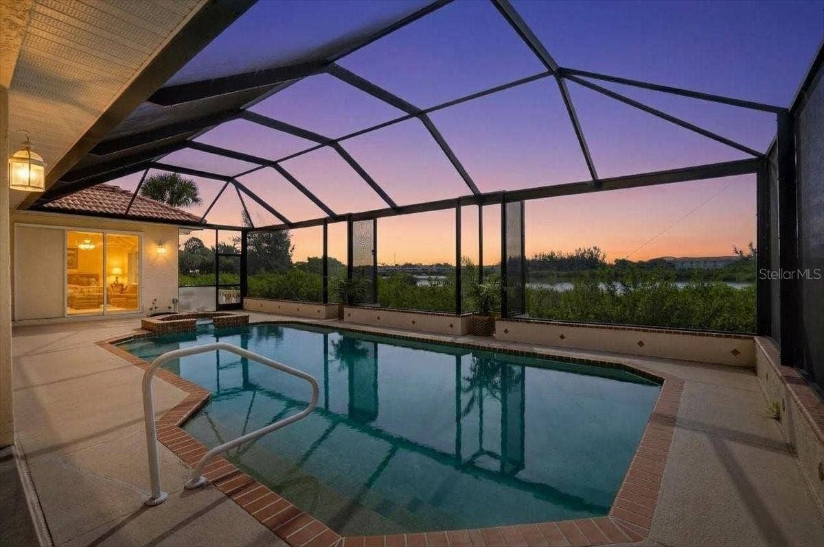 102 BRENDA LANE, Nokomis, FL 34275