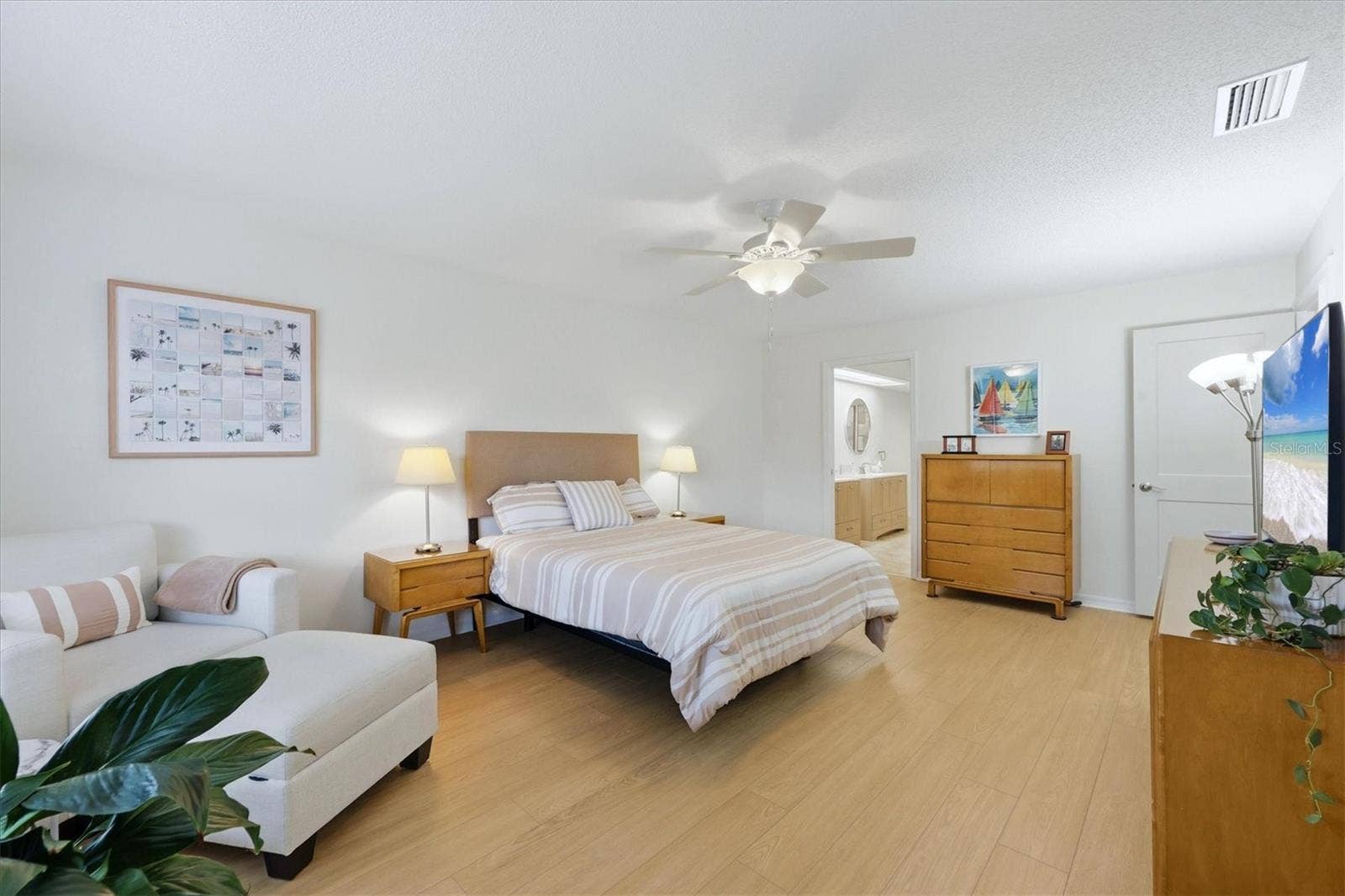 7768 FAIRWAY WOODS DRIVE, #1306, Sarasota, FL 34238 7768 FAIRWAY WOODS DRIVE, #1306, Sarasota, FL 34238