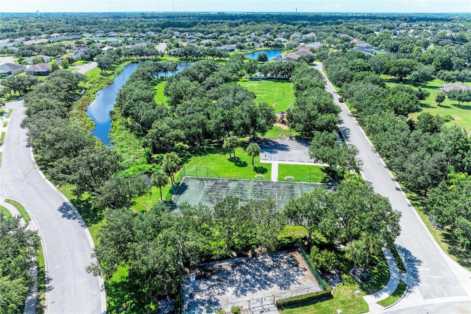 4512 28TH AVENUE E, Palmetto, FL 34221 4512 28TH AVENUE E, Palmetto, FL 34221