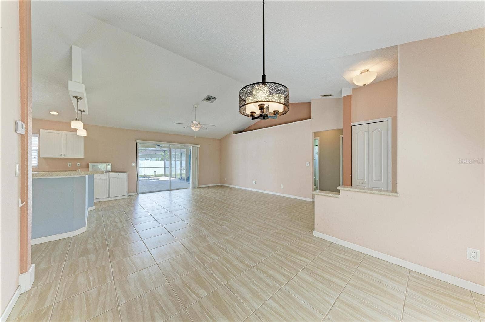 4512 28TH AVENUE E, Palmetto, FL 34221 4512 28TH AVENUE E, Palmetto, FL 34221