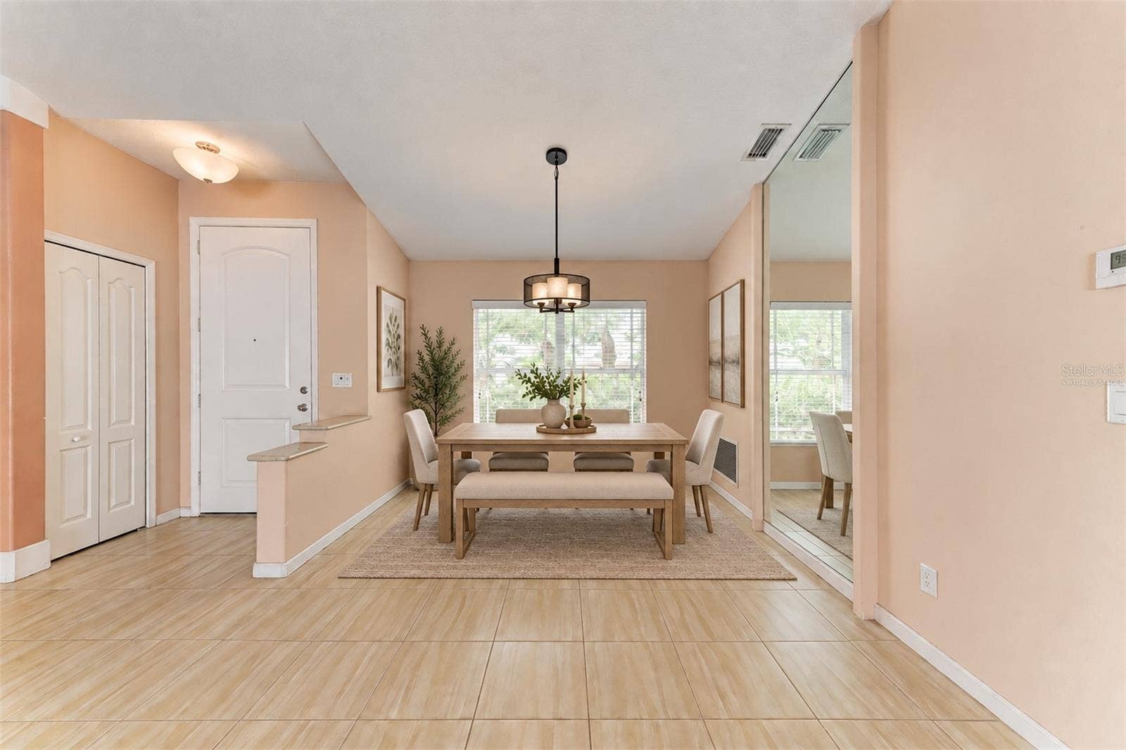4512 28TH AVENUE E, Palmetto, FL 34221 Virtually Staged