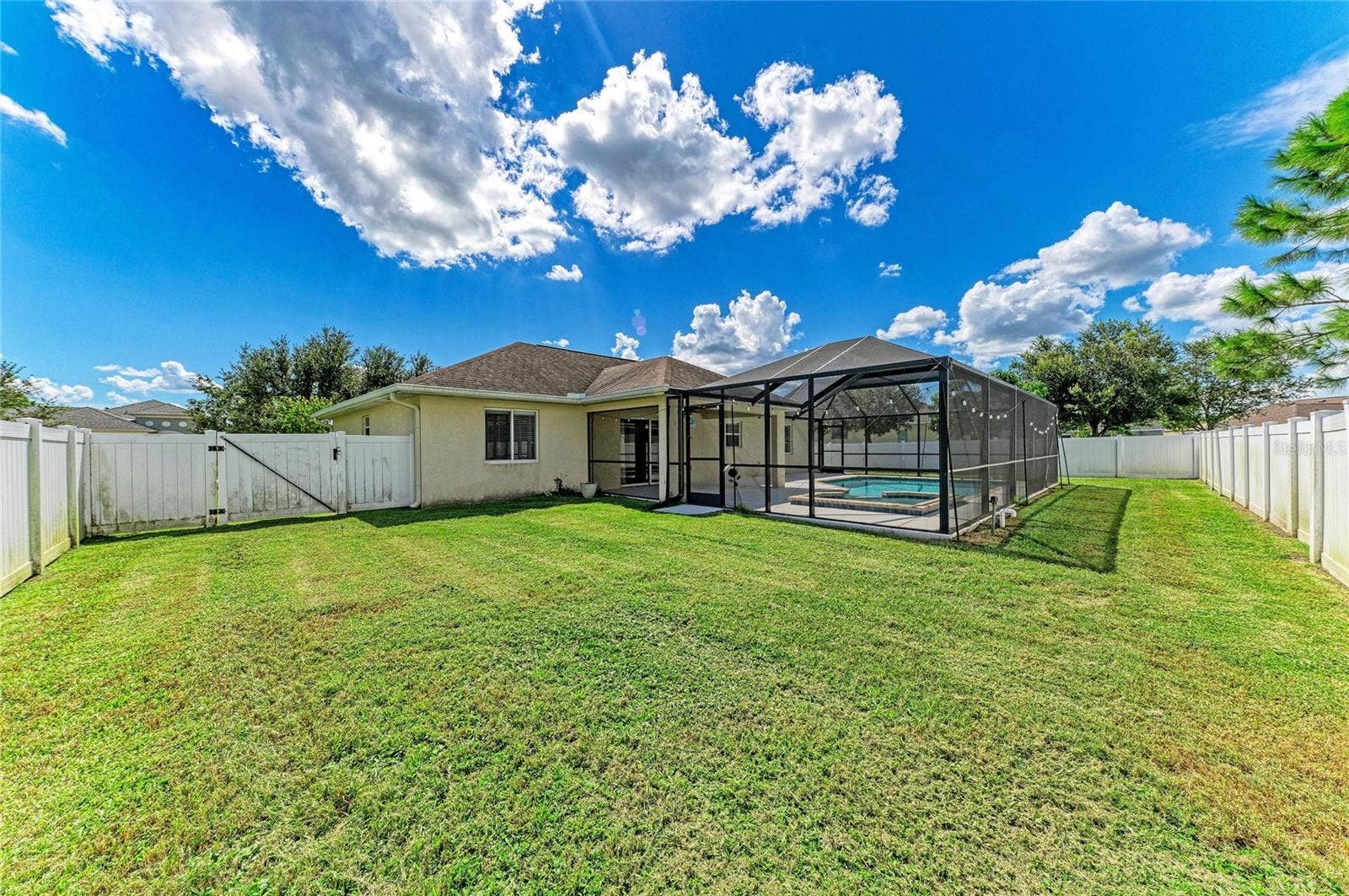 4512 28TH AVENUE E, Palmetto, FL 34221 4512 28TH AVENUE E, Palmetto, FL 34221