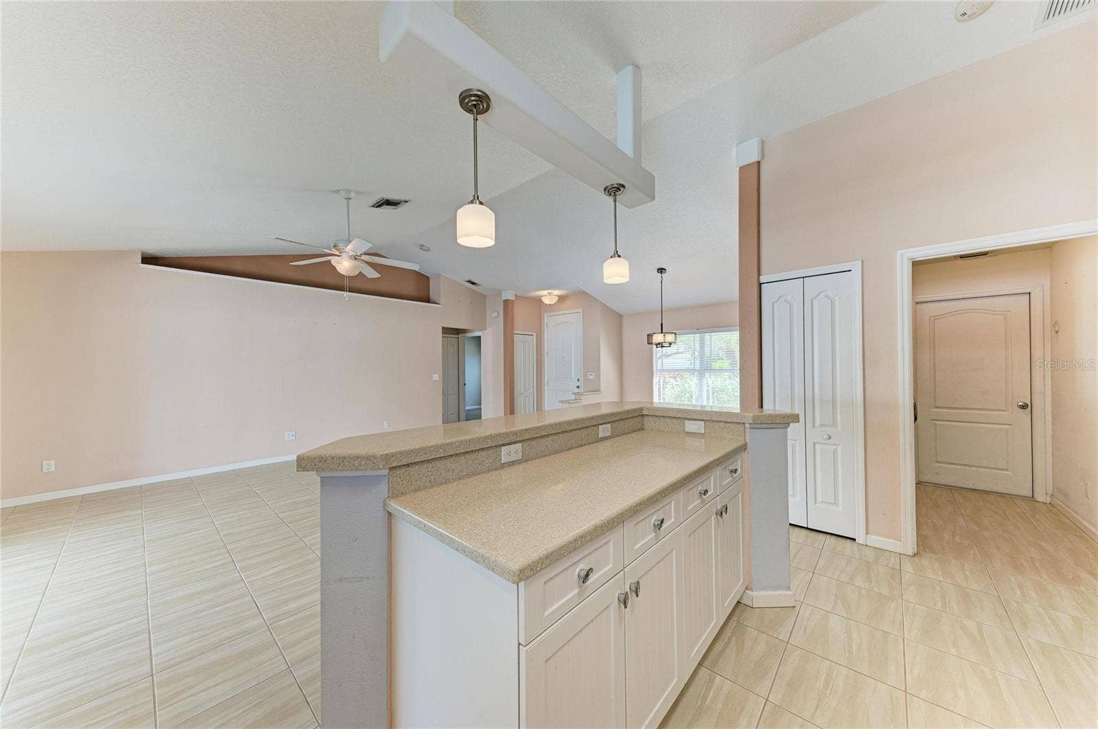 4512 28TH AVENUE E, Palmetto, FL 34221 4512 28TH AVENUE E, Palmetto, FL 34221
