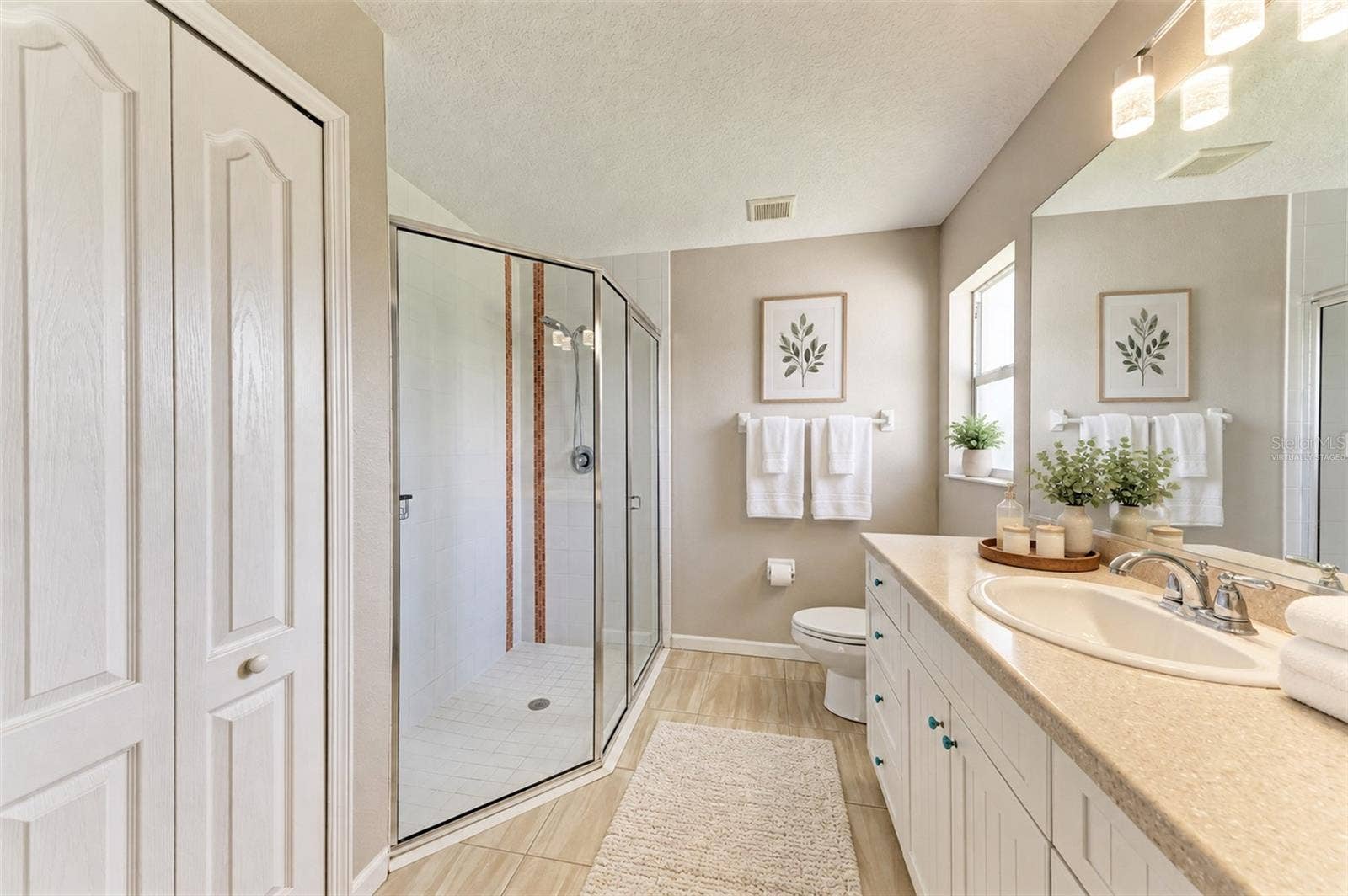 4512 28TH AVENUE E, Palmetto, FL 34221 Virtually Staged