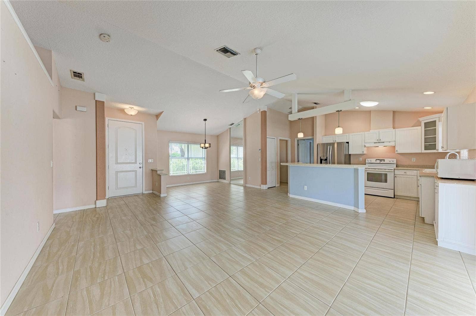 4512 28TH AVENUE E, Palmetto, FL 34221 4512 28TH AVENUE E, Palmetto, FL 34221