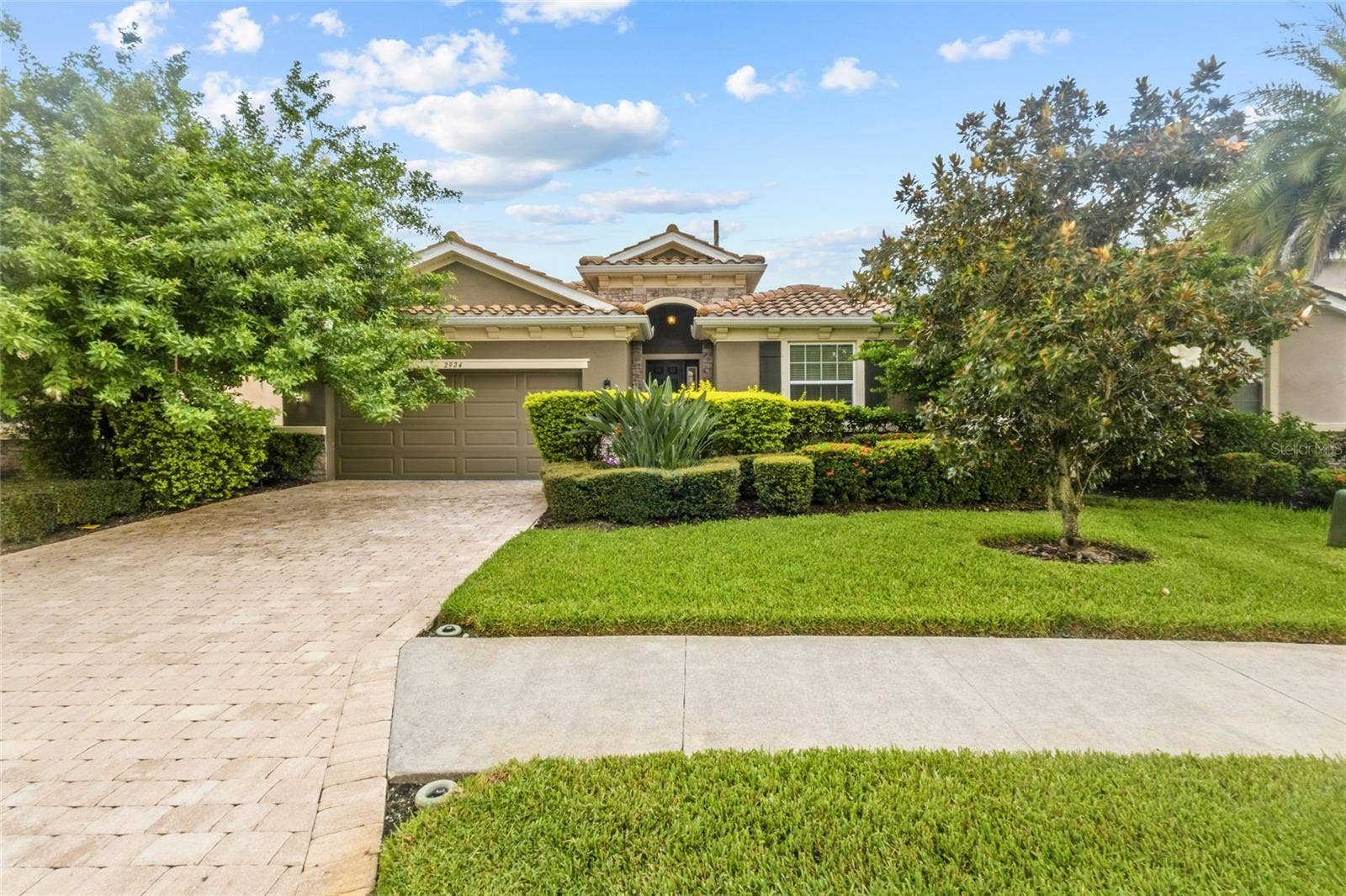 2924 ORIOLE DRIVE, Sarasota, FL 34243 2924 ORIOLE DRIVE, Sarasota, FL 34243