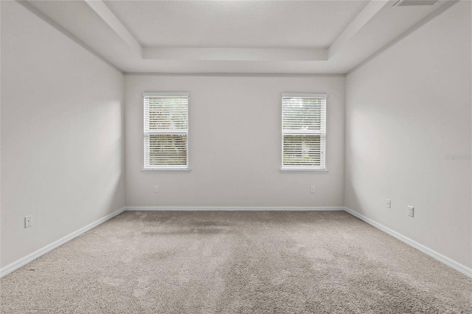 2924 ORIOLE DRIVE, Sarasota, FL 34243 Primary bedroom