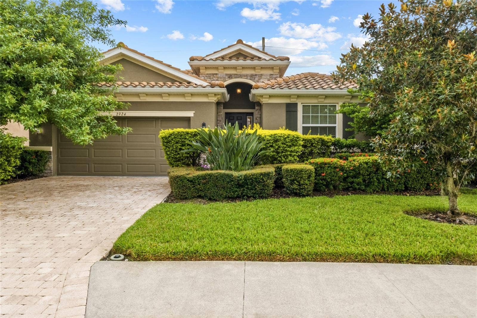 2924 ORIOLE DRIVE, Sarasota, FL 34243 2924 ORIOLE DRIVE, Sarasota, FL 34243