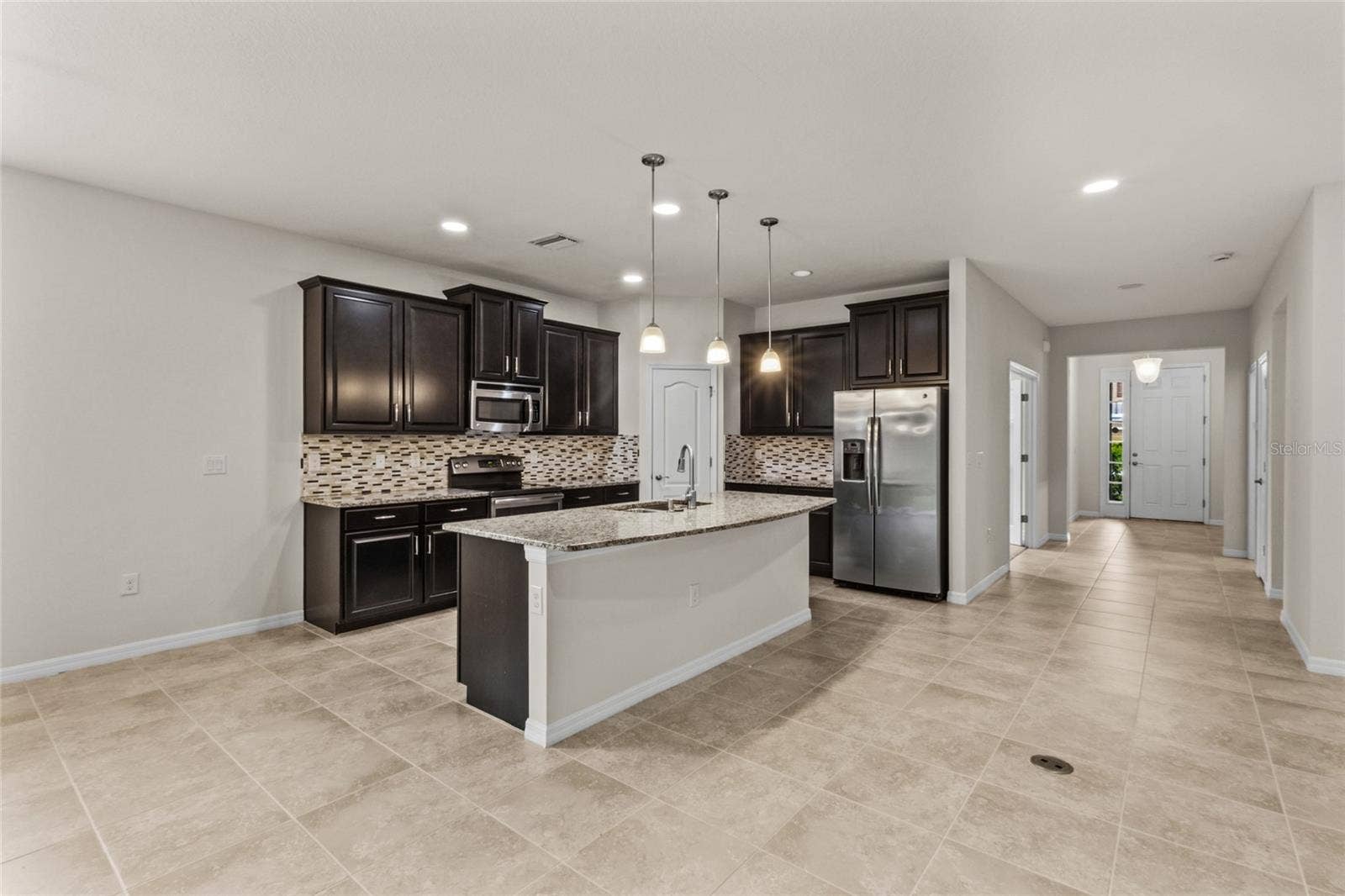 2924 ORIOLE DRIVE, Sarasota, FL 34243 2924 ORIOLE DRIVE, Sarasota, FL 34243