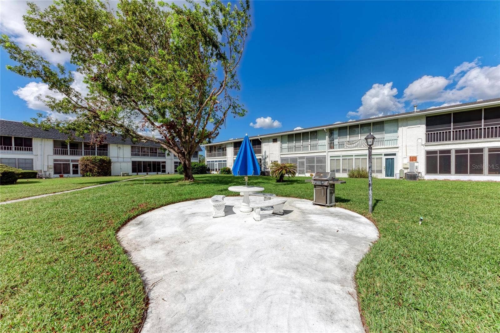 303 47TH AVENUE DRIVE W, #157, Bradenton, FL 34207 303 47TH AVENUE DRIVE W, #157, Bradenton, FL 34207