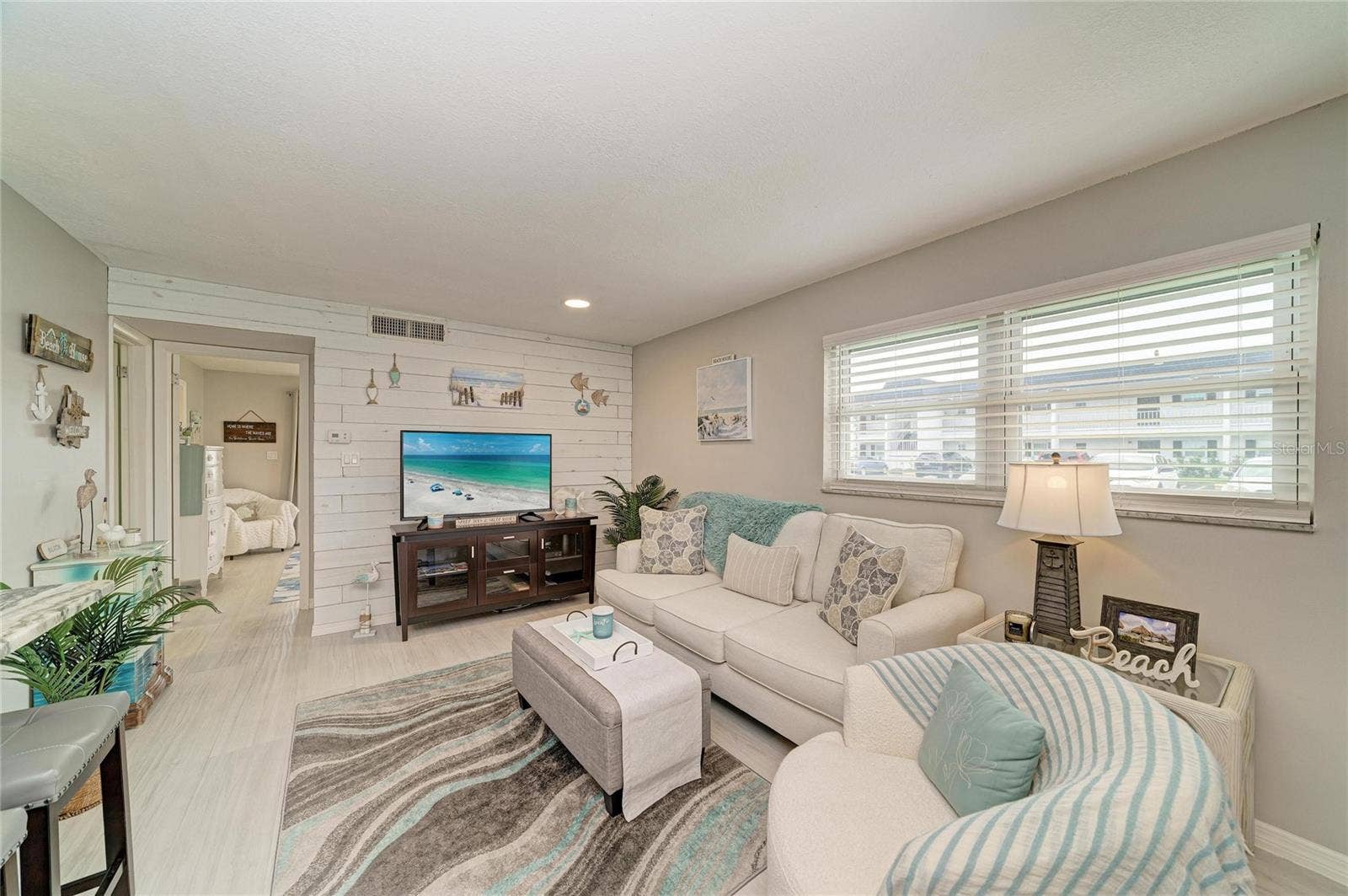 303 47TH AVENUE DRIVE W, #157, Bradenton, FL 34207 303 47TH AVENUE DRIVE W, #157, Bradenton, FL 34207
