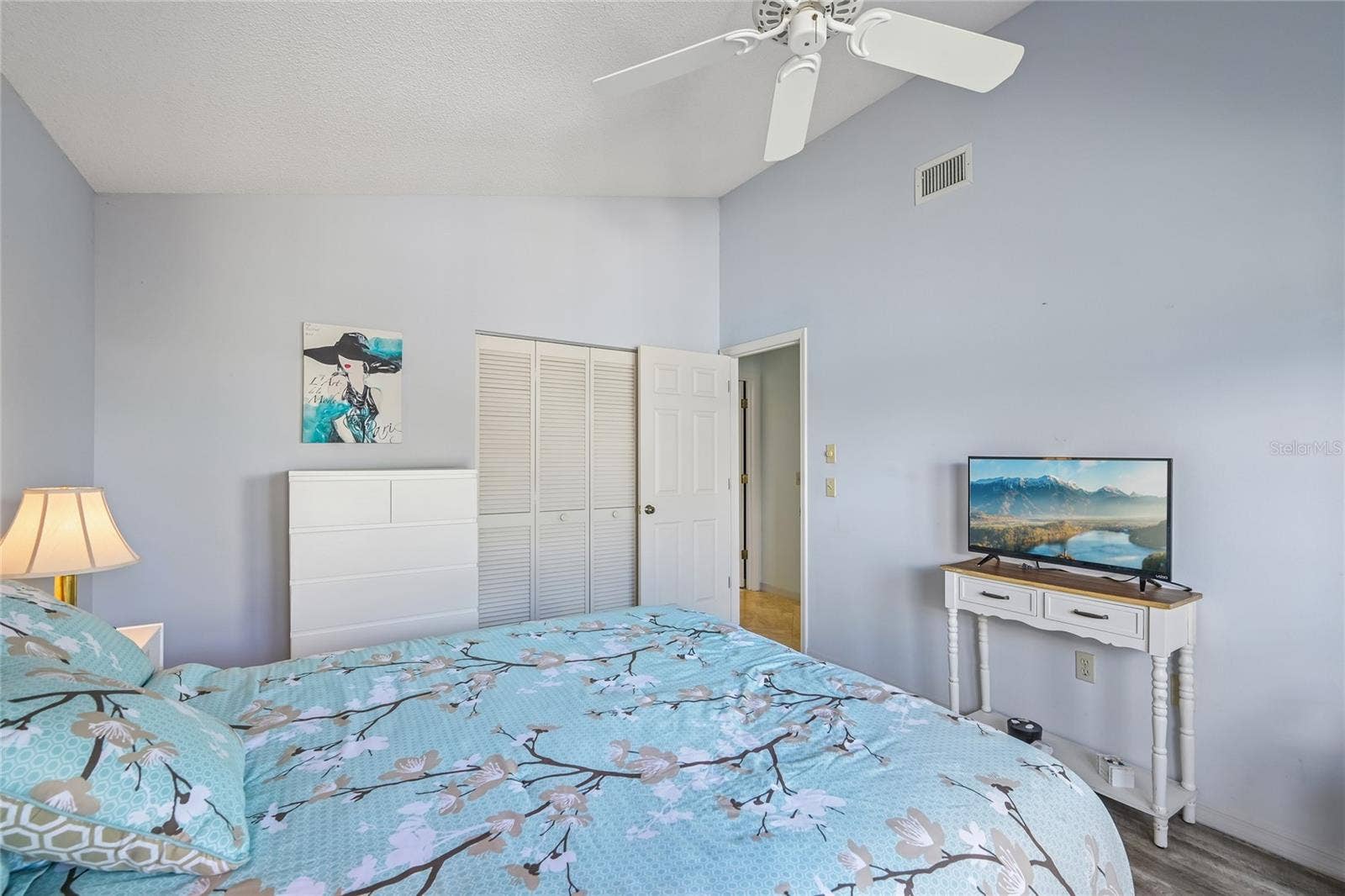 805 HARRINGTON LAKE DRIVE N, #76, Venice, FL 34293 Guest bedroom