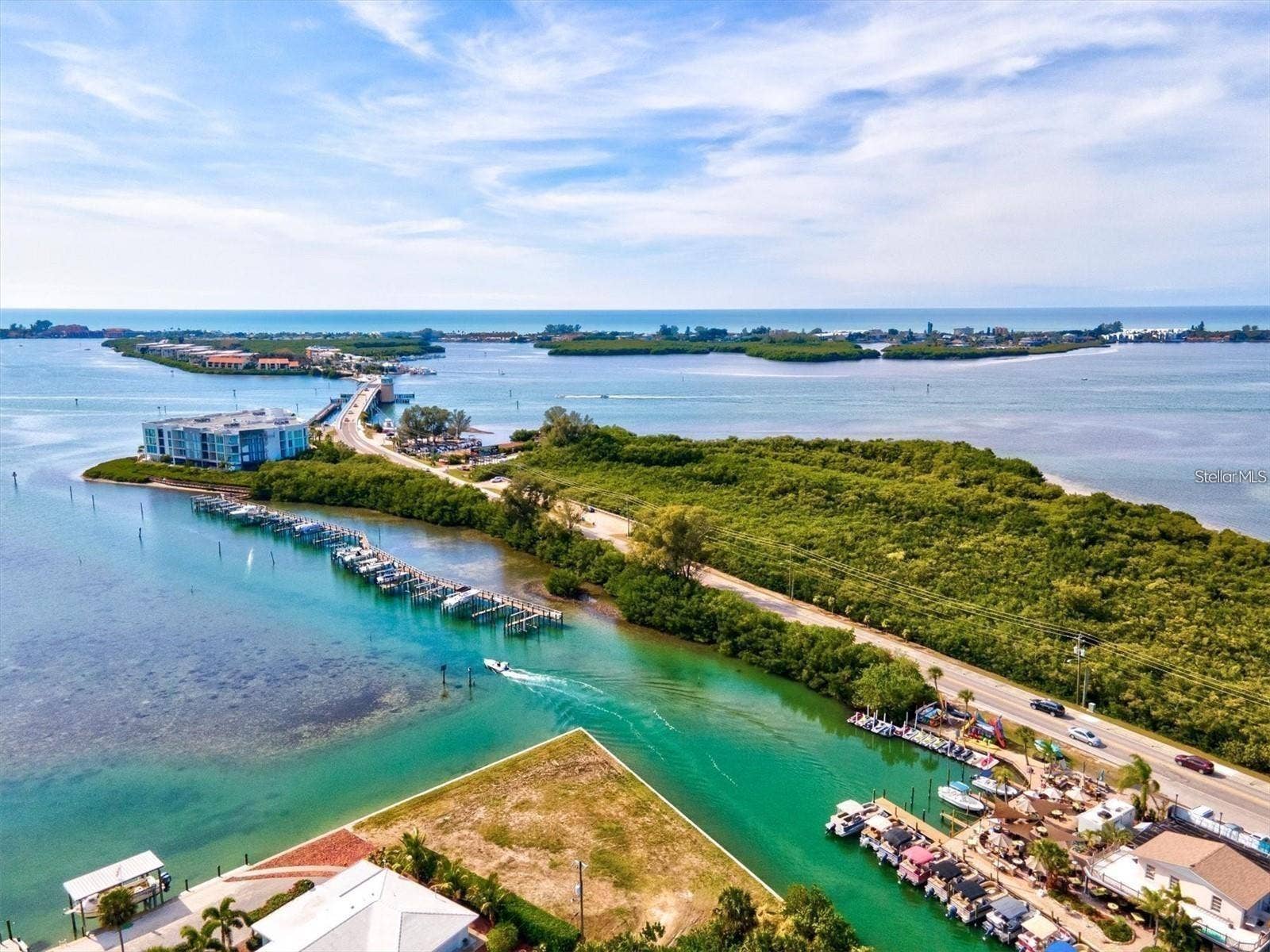 805 HARRINGTON LAKE DRIVE N, #76, Venice, FL 34293 Florida lifestyle