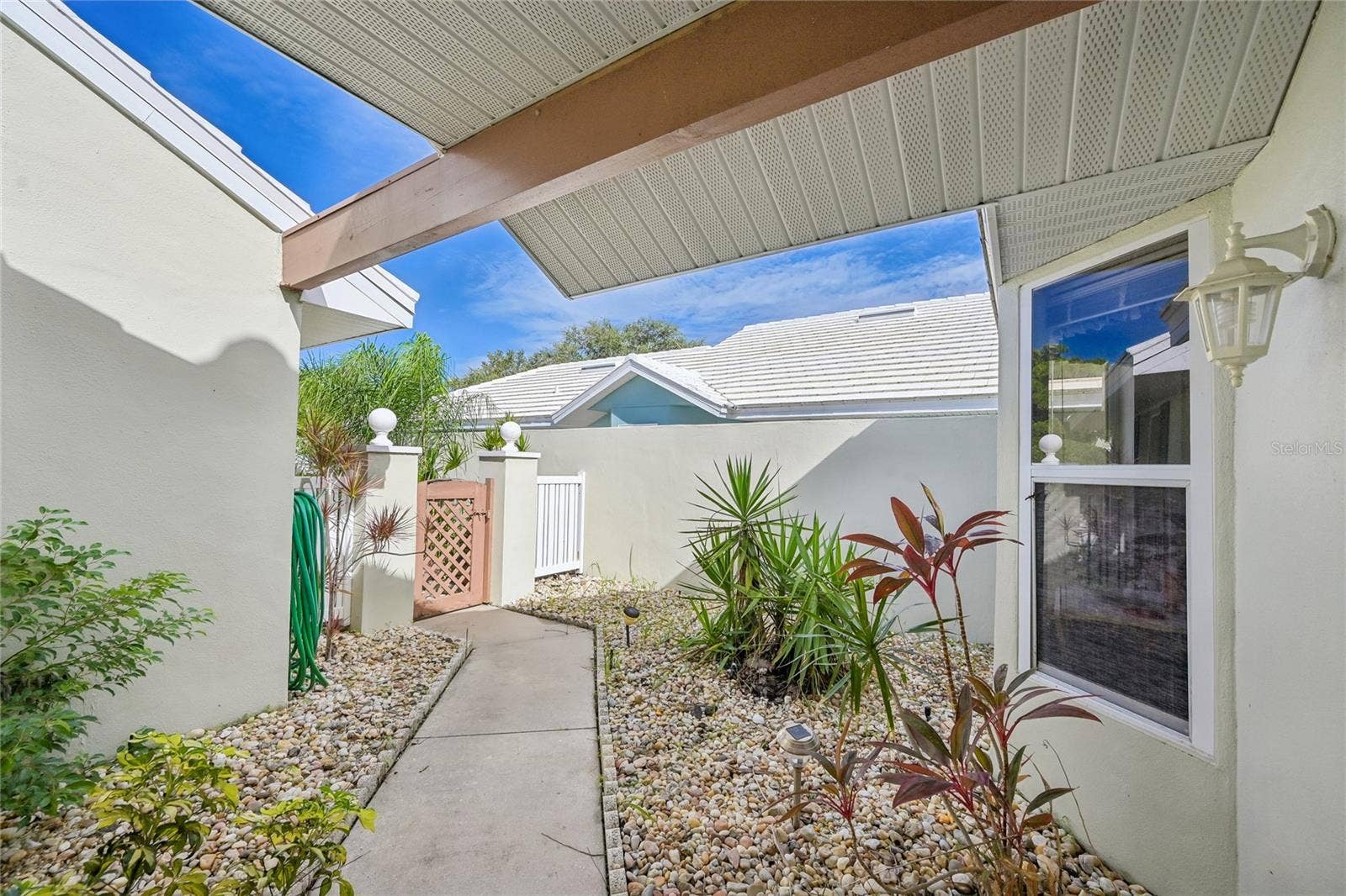 805 HARRINGTON LAKE DRIVE N, #76, Venice, FL 34293 Courtyard