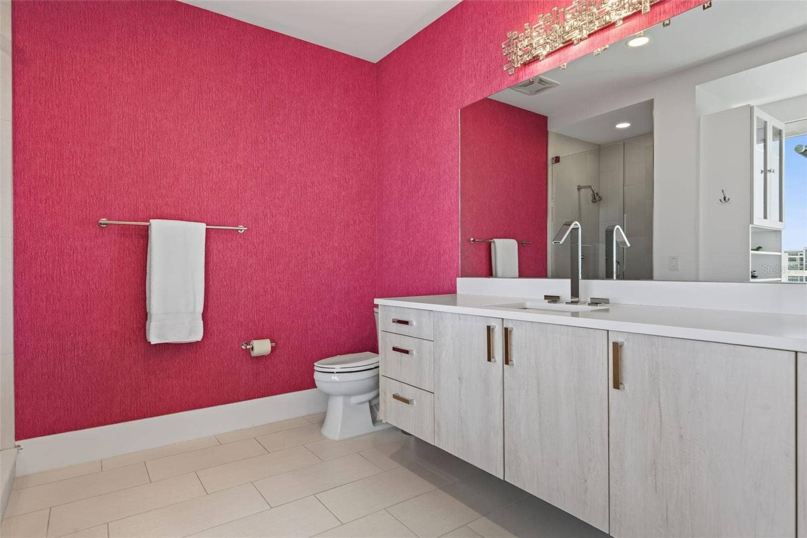 Primary Ensuite - Dual Sink Vanity
