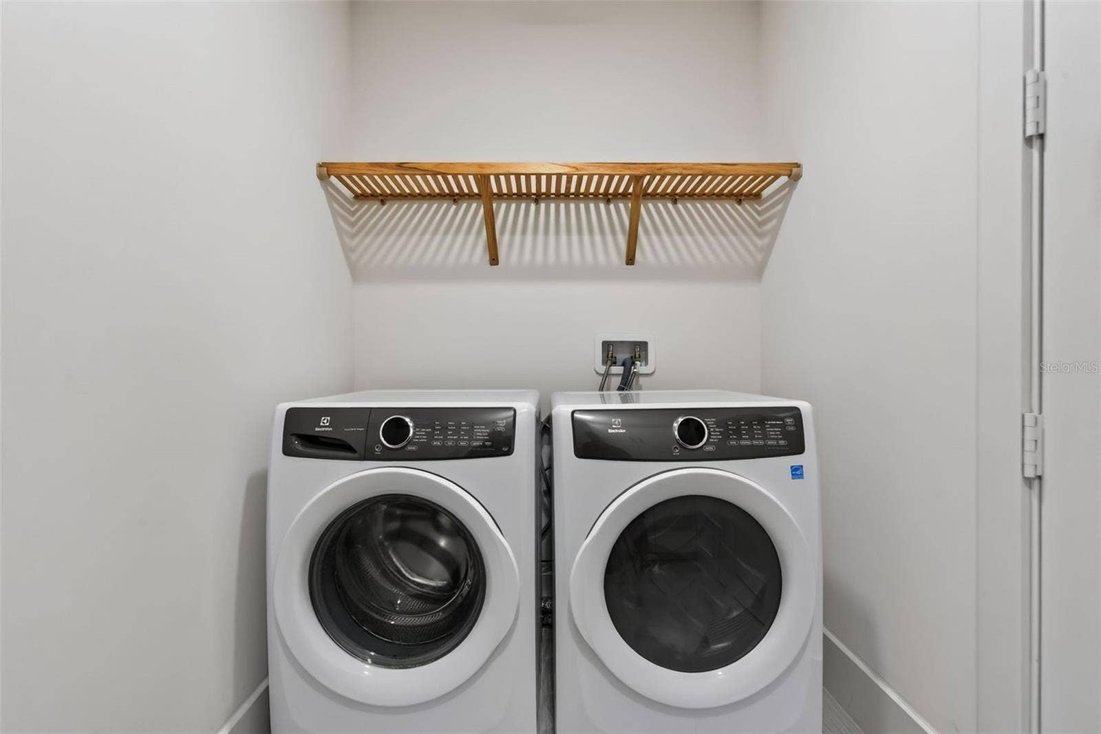 Side by Side Front Load Washer & Dryer