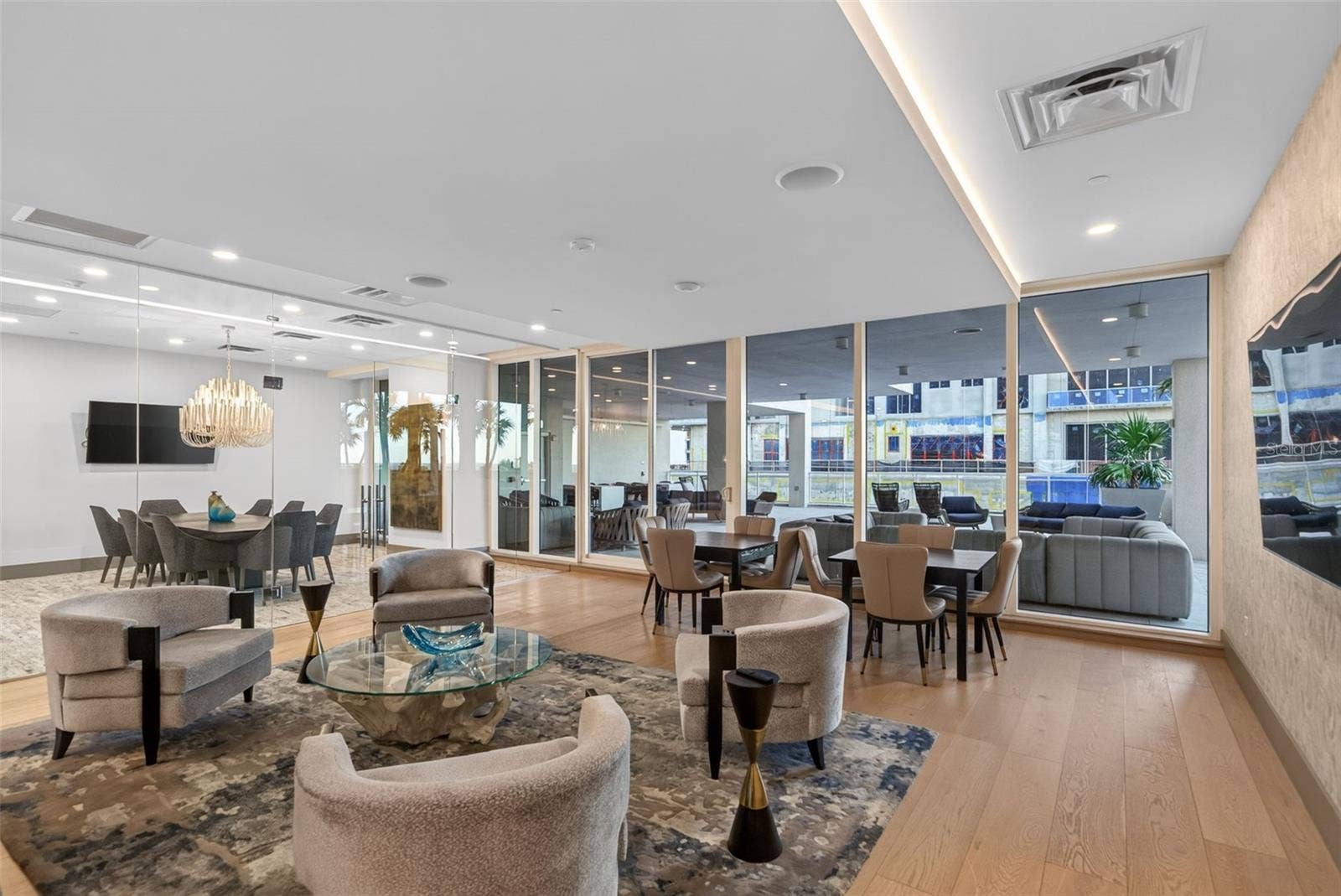 Social Sitting Room