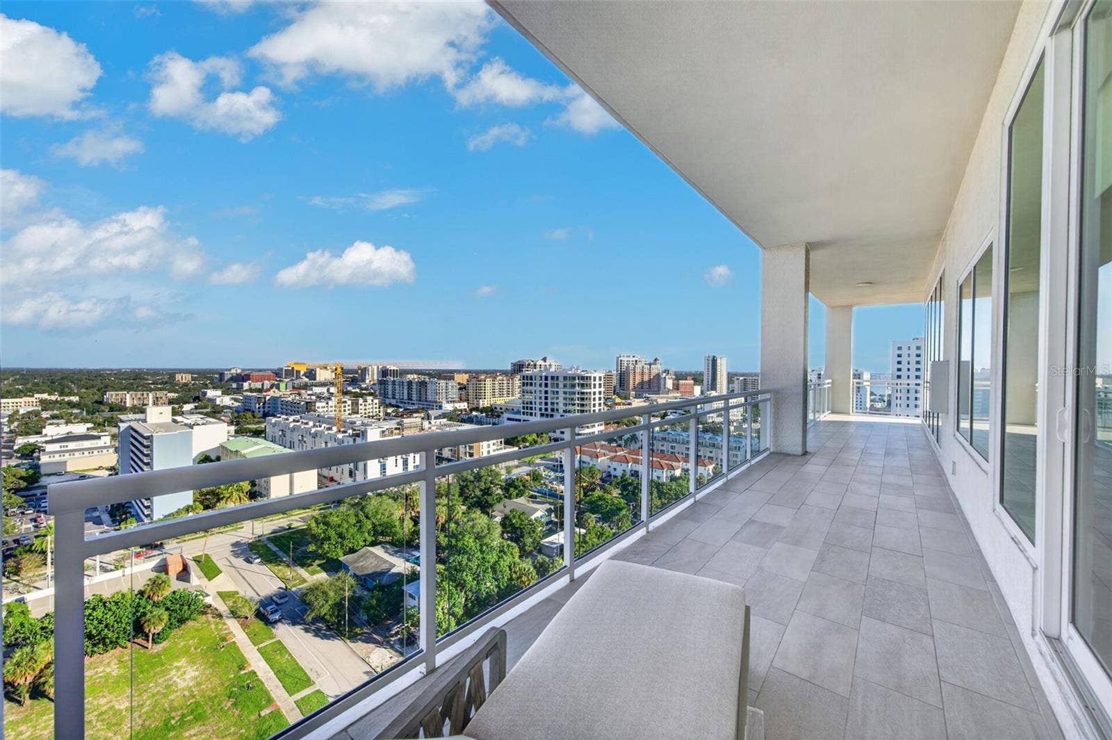 Guest Ensuite 2 + Balcony Access