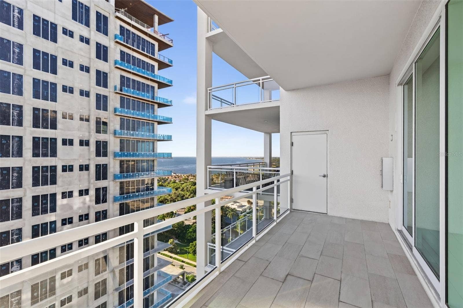 Guest Ensuite 3 + Balcony Access